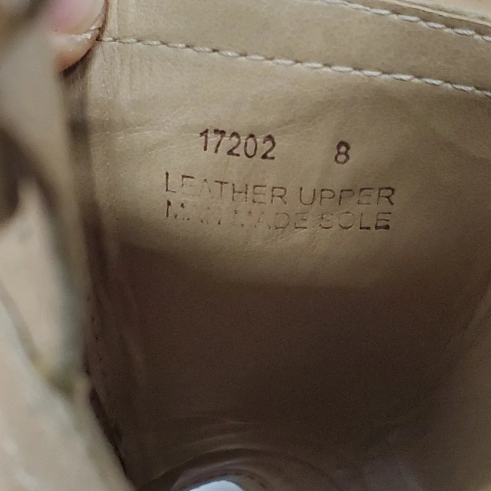 Sophia Milano Sandal Size 8 Leather Sling Back Open Toe Sandal‎ Camel Tan Color